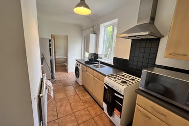 4 bed house, Harborne Lane, Selly Park, Birmingham, B296SS - Image 4